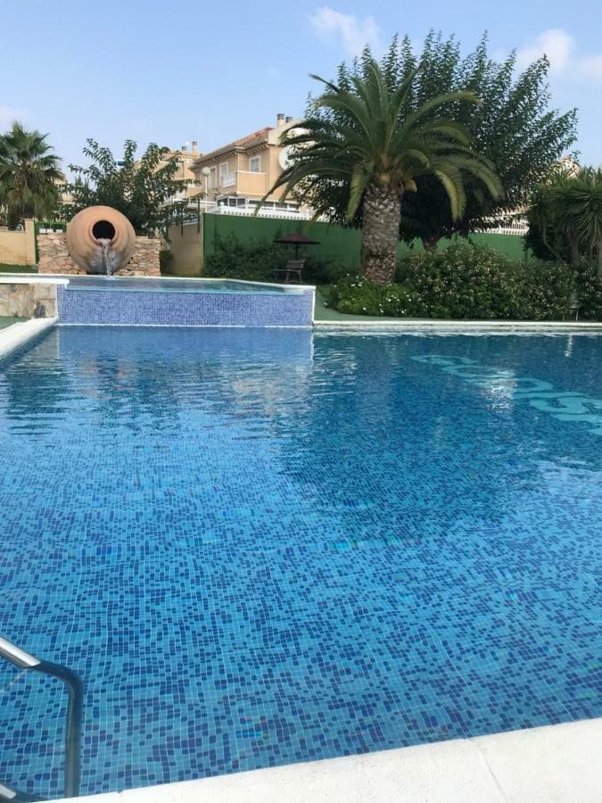Apartamento Casa Jones Torrevieja Exterior foto